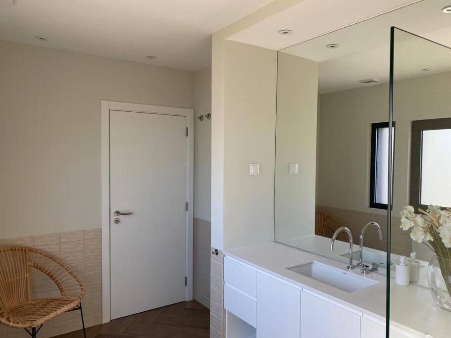 Casa Com Jardim Perto Da Praia Βίλα Σεσίμπρα Εξωτερικό φωτογραφία